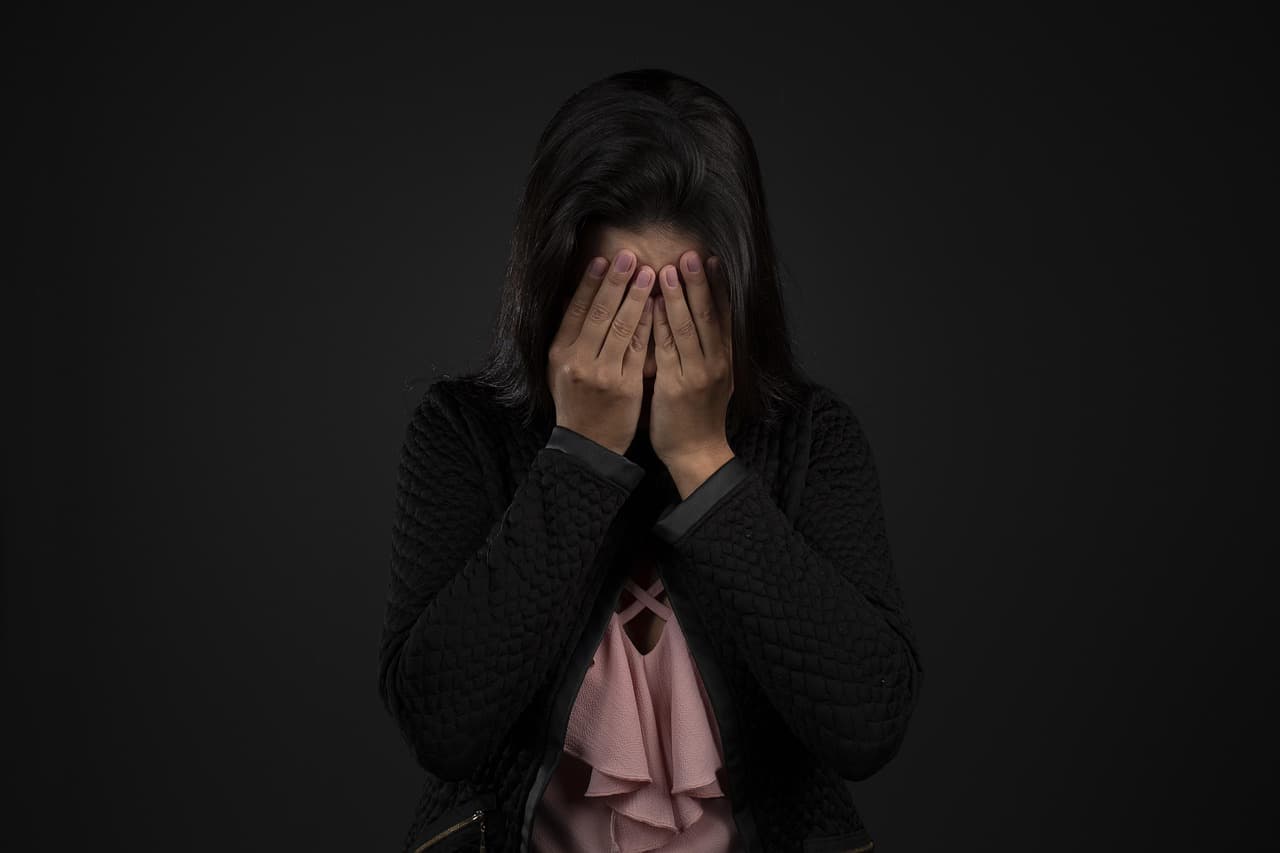 亡配偶自请 + 极端困难无补件获批