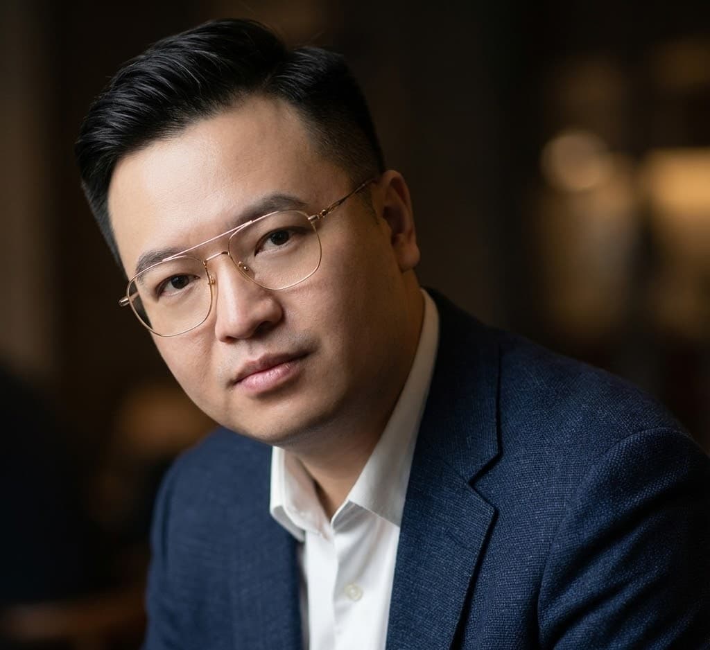 Alex Tian 律师肖像